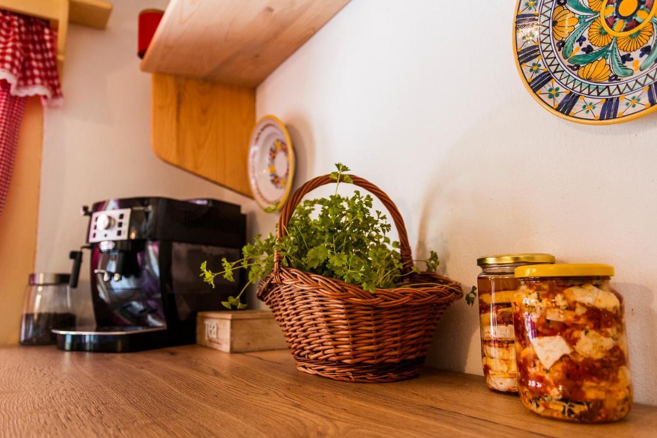 Chalupa Šárka Dolni Dvur Esterno foto
